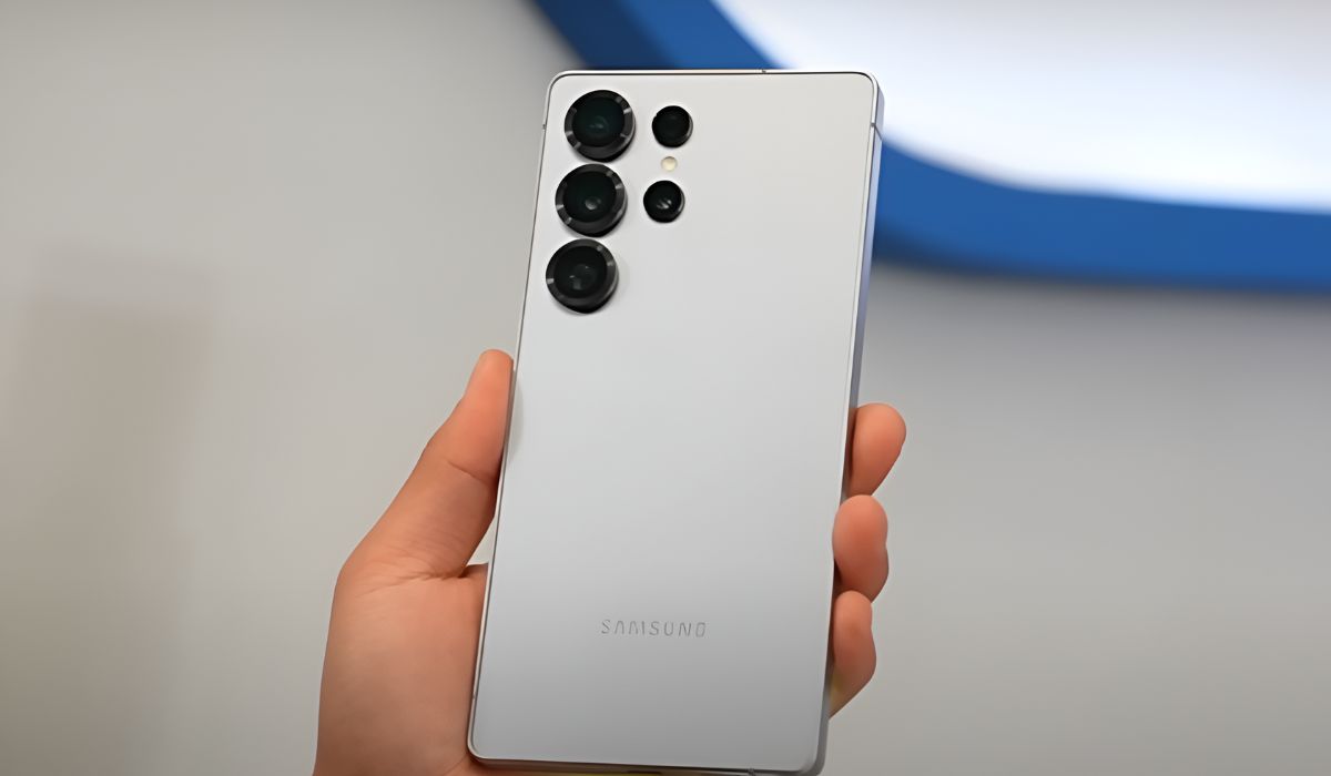 Samsung Galaxy S25 Ultra Review - Battery, Display, Processor and All Features